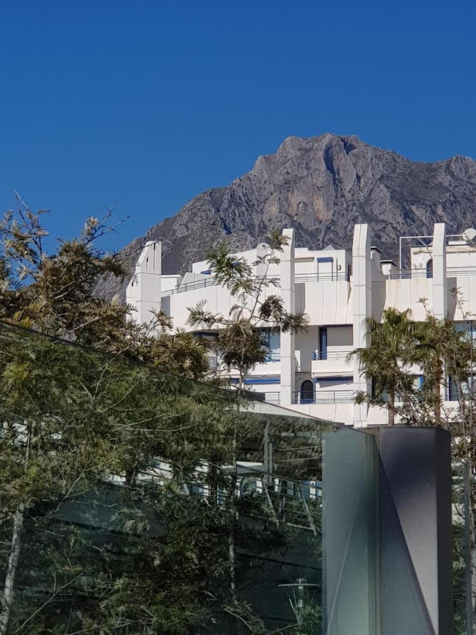 Apartment Serna Marbella Exterior photo